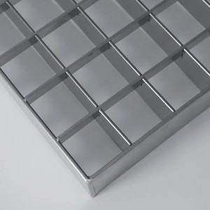 CAILLEBOTIS GALVA EF30X30X6100X1000